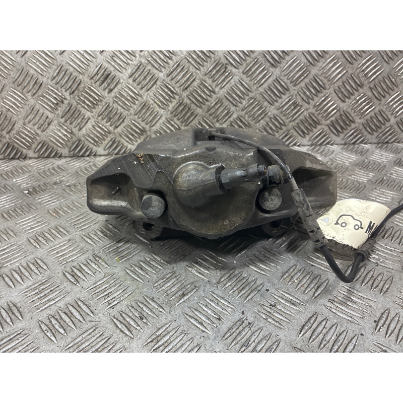 Etrier avant gauche (freinage) BMW SERIE 5 E61 Photo n°5