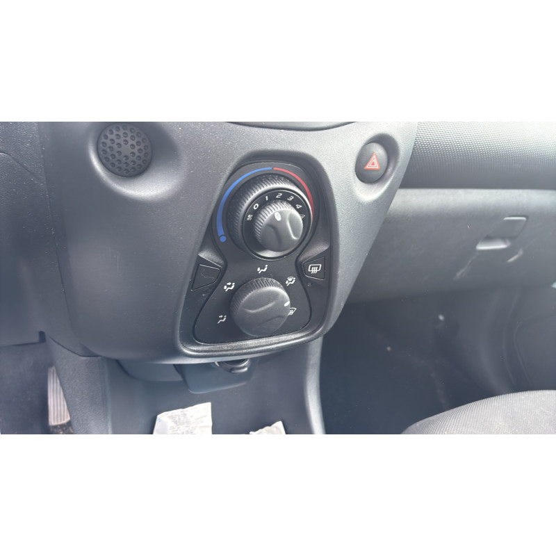 Bras essuie glace arriere CITROEN C1 2 Photo n°20