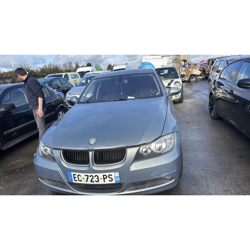 Verin de capot BMW SERIE 3 E90 Photo n°6