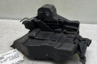 Serrure avant gauche MERCEDES CLASSE C 202