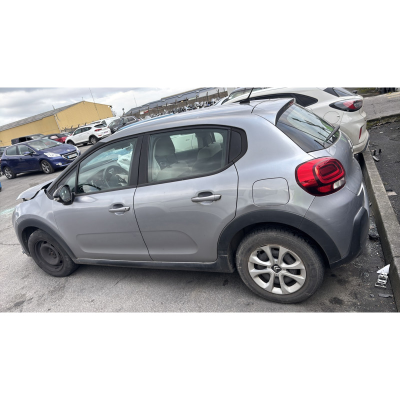 Bouton de warning CITROEN C3 3 Photo n°10