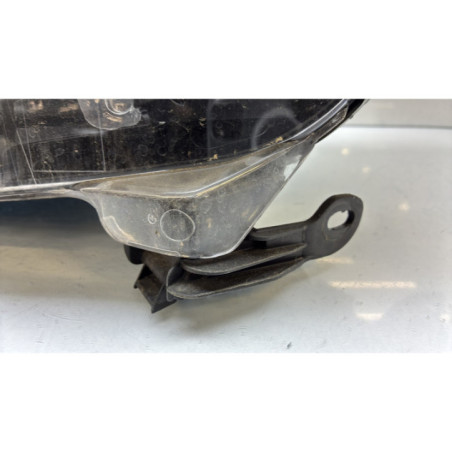 Optique avant principal gauche (feux)(phare) PEUGEOT 208 1