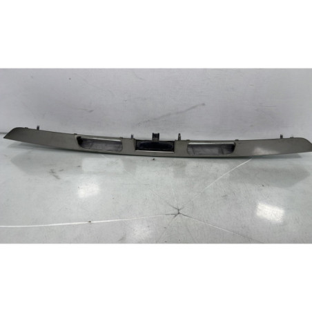Bouton de coffre PEUGEOT 5008 1