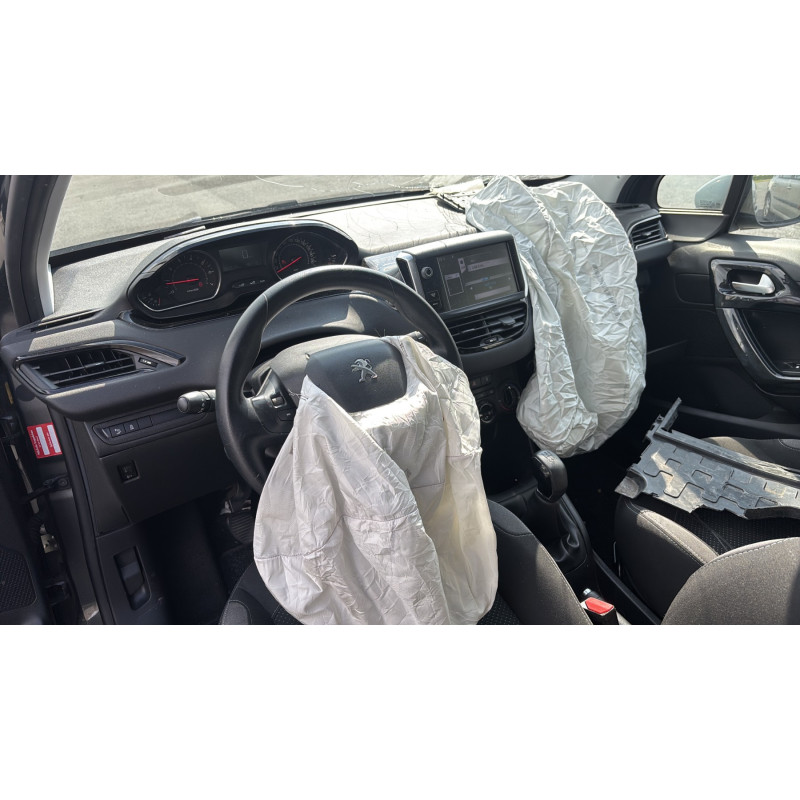 Ecran GPS PEUGEOT 208 1 Photo n°20