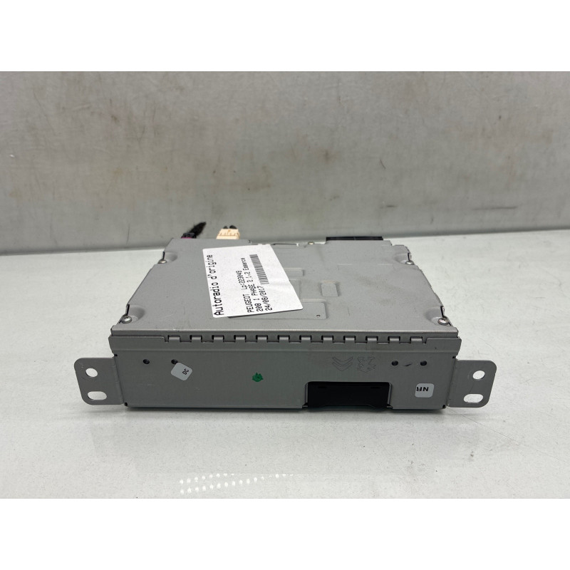 Autoradio d'origine PEUGEOT 208 1 Photo n°4