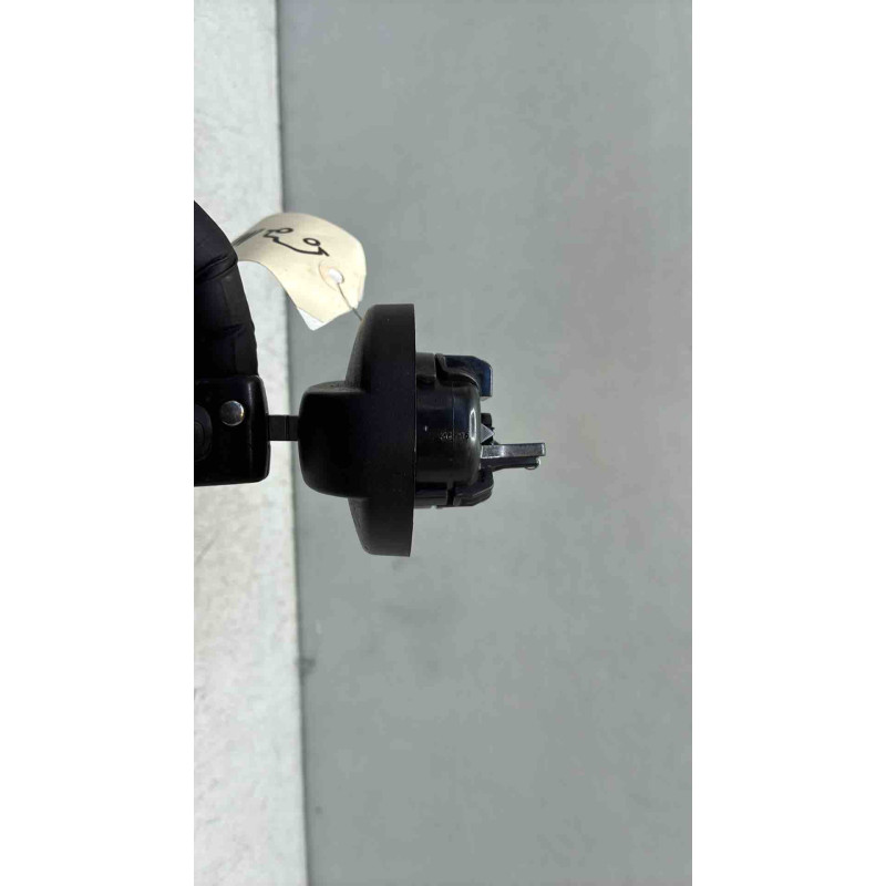 Bouchon de carburant CITROEN C3 2 Photo n°4