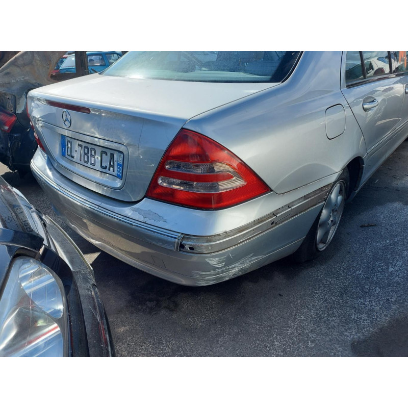 Pare choc avant MERCEDES CLASSE C 203 Photo n°17