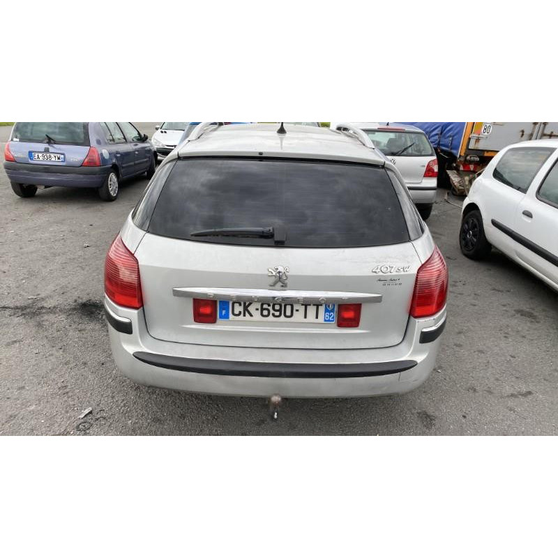 Pare choc arriere PEUGEOT 407 Photo n°15