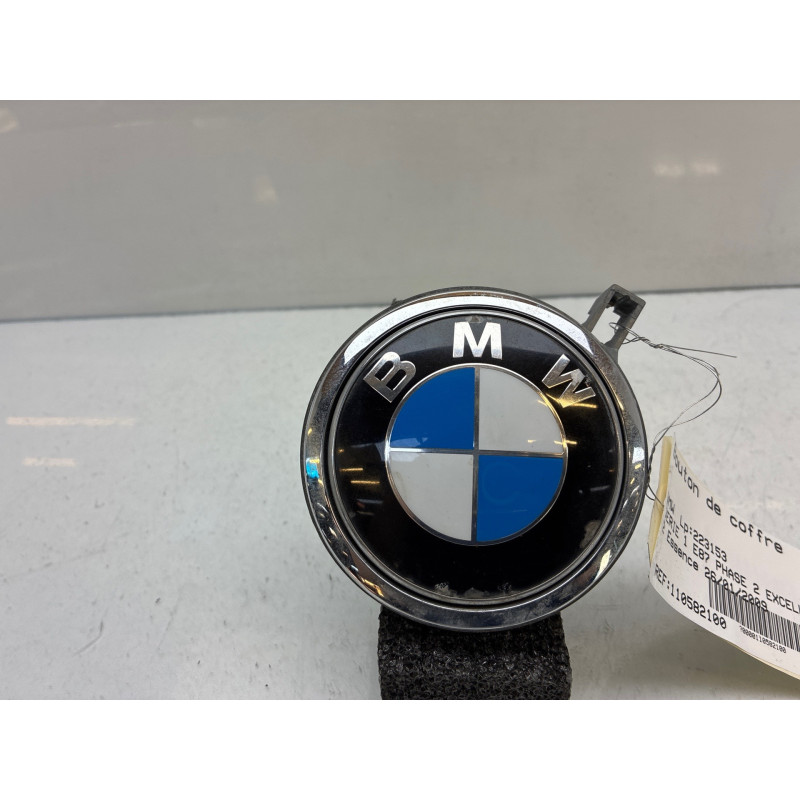 Bouton de coffre BMW SERIE 1 E87 Photo n°3