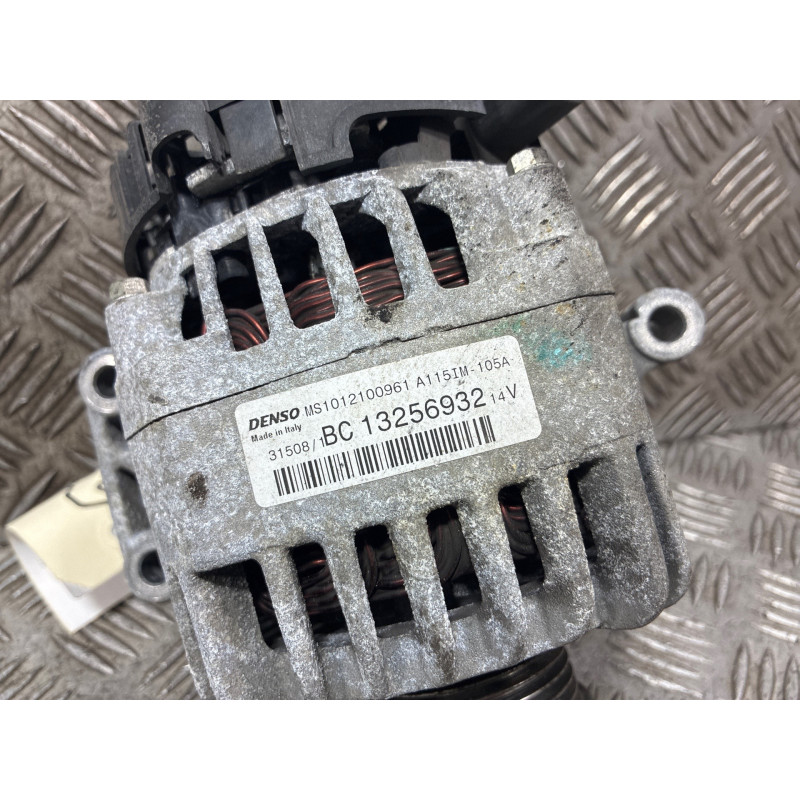 Alternateur OPEL CORSA D Photo n°3