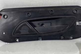 Poignee interieur avant droit FIAT GRANDE PUNTO Photo n°1