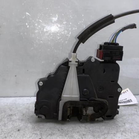 Serrure avant droit FIAT GRANDE PUNTO