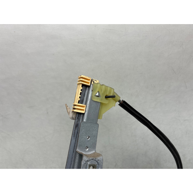 Leve vitre electrique avant gauche RENAULT CLIO 2 Photo n°3