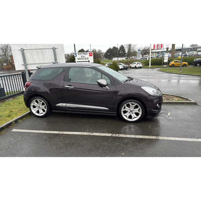 Feu diurne avant droit DS DS3 Photo n°5