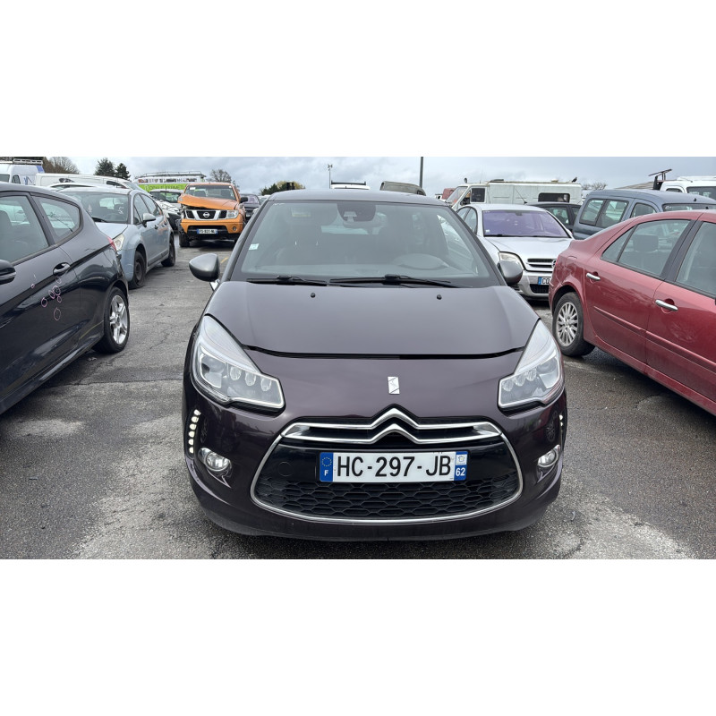 Feu diurne avant droit DS DS3 Photo n°12