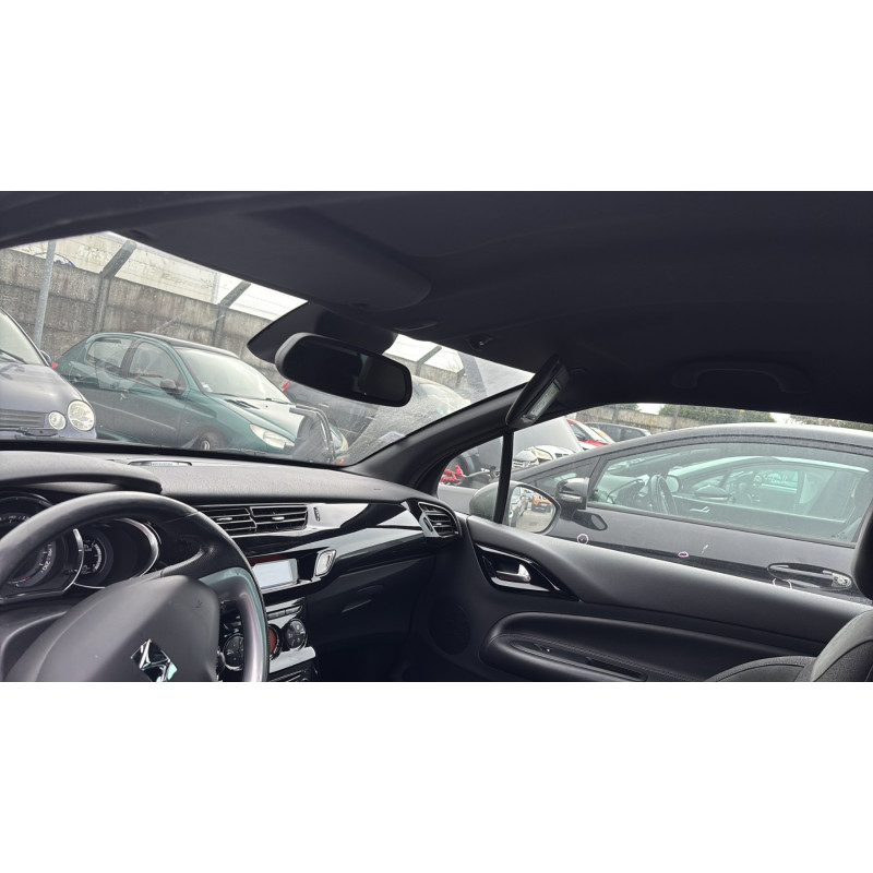 Feu diurne avant droit DS DS3 Photo n°18