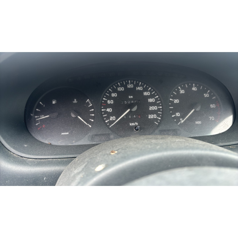 Interrupteur de leve vitre avant gauche RENAULT MEGANE 1 Photo n°13