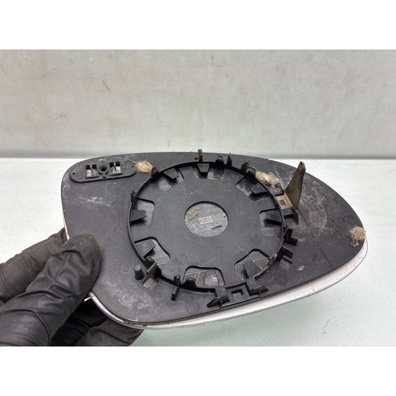Glace retroviseur gauche VOLKSWAGEN PASSAT 4 Photo n°4
