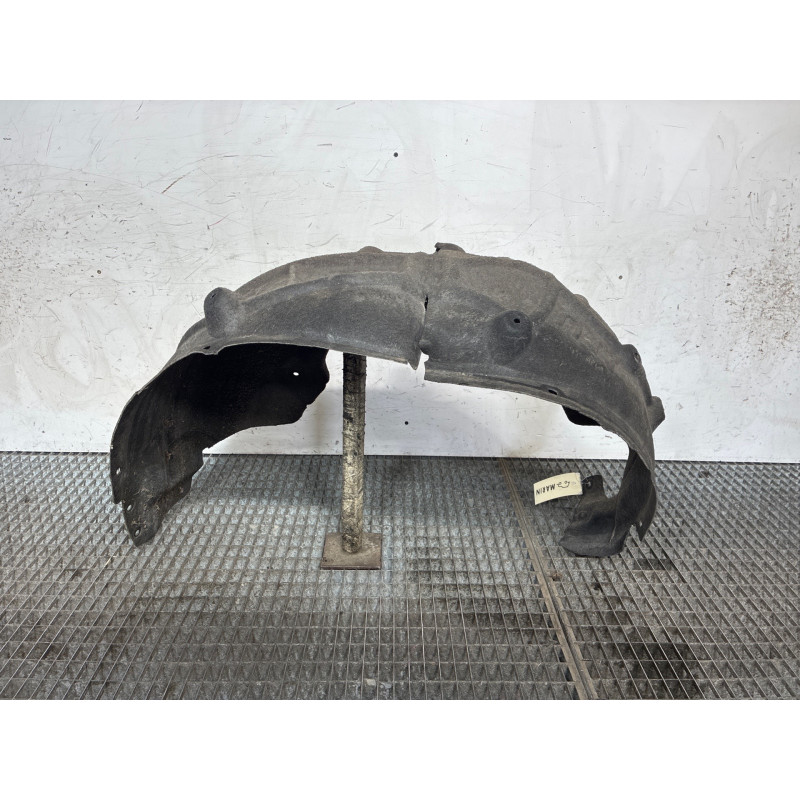 Pare boue arriere droit BMW X1 U11 Photo n°3