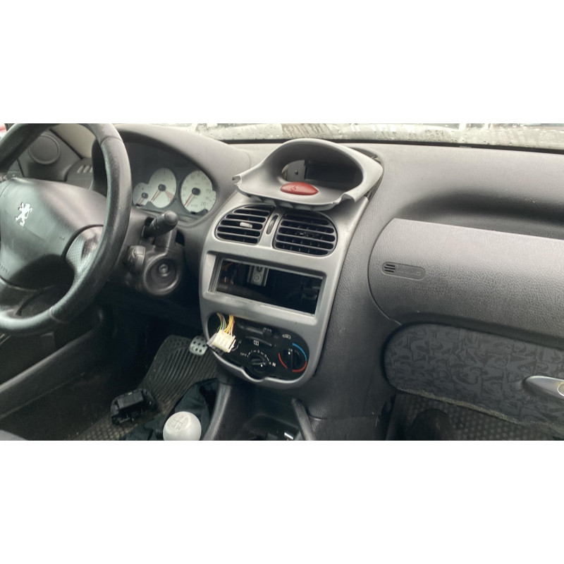 Boitier de prechauffage PEUGEOT 206 Photo n°18