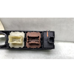 Interrupteur de leve vitre avant gauche RENAULT CAPTUR 1