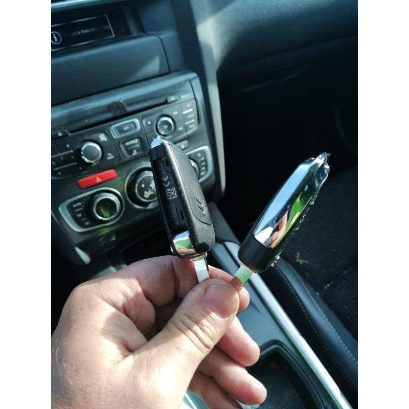 Boitier BSI CITROEN C4 2 Photo n°15