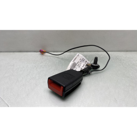 Attache ceinture arriere gauche OPEL MERIVA B Photo n°1