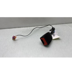 Attache ceinture arriere gauche OPEL MERIVA B