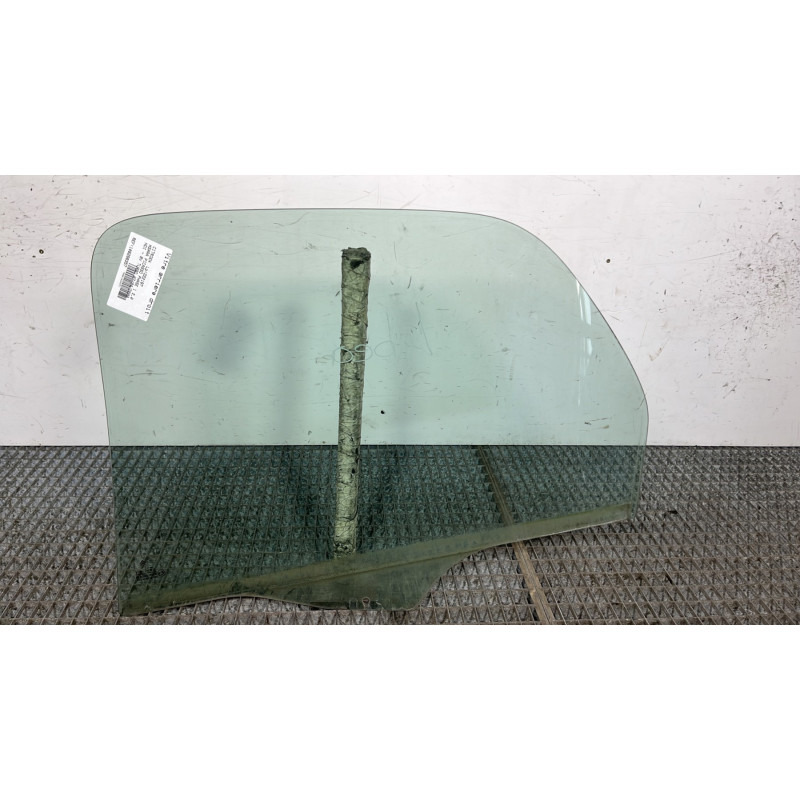 Vitre arriere droit CITROEN XSARA PICASSO Photo n°3