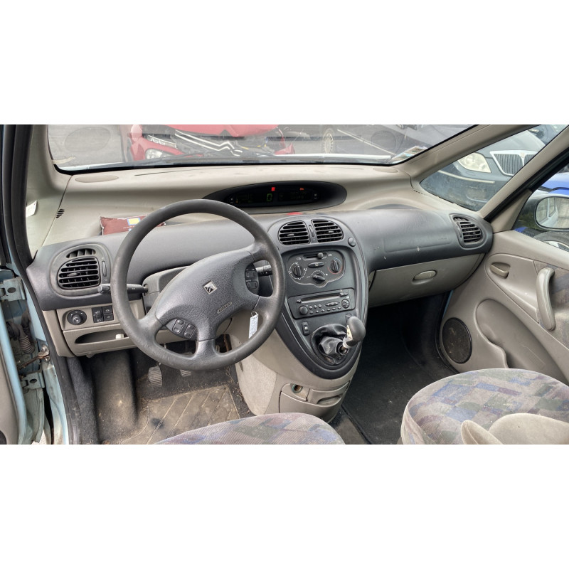Vitre arriere droit CITROEN XSARA PICASSO Photo n°18