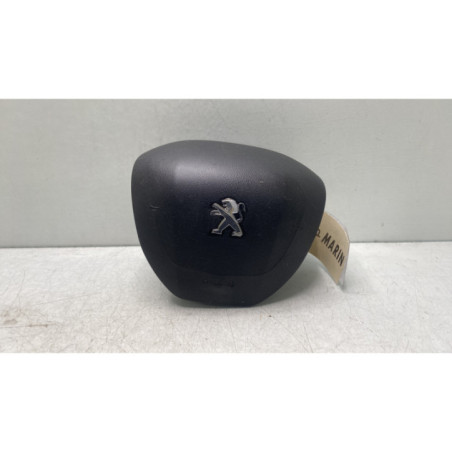 Air bag conducteur PEUGEOT 208 1 Photo n°1