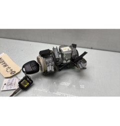 Neiman MITSUBISHI L 200 3