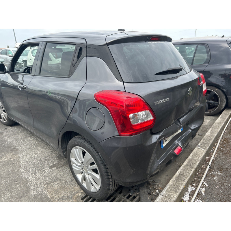 SUZUKI SWIFT 5 1.2i - 16V Photo n°10