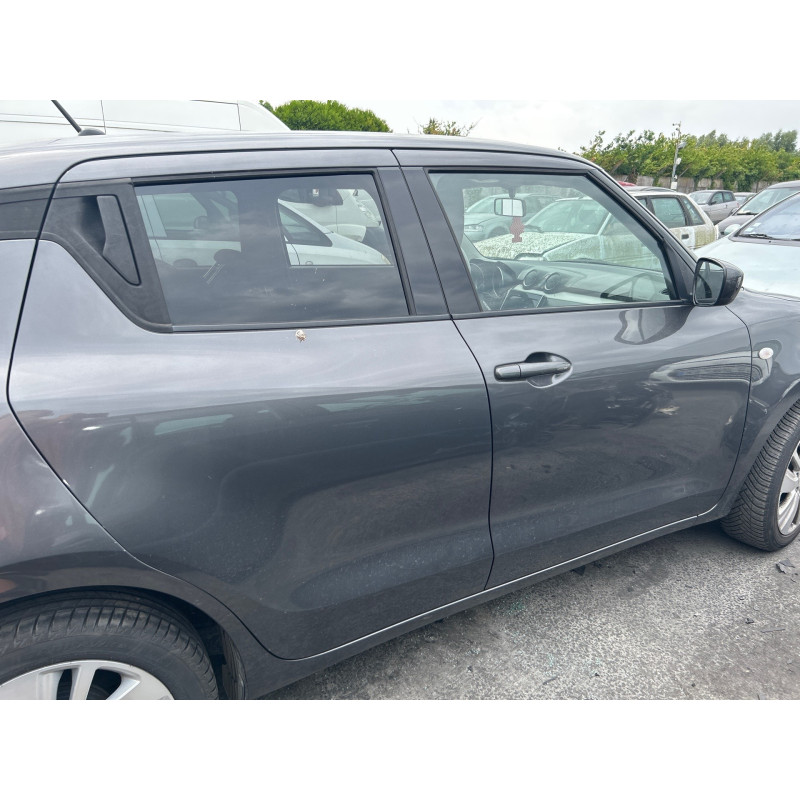 SUZUKI SWIFT 5 1.2i - 16V Photo n°11