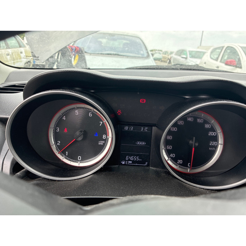 SUZUKI SWIFT 5 1.2i - 16V Photo n°20