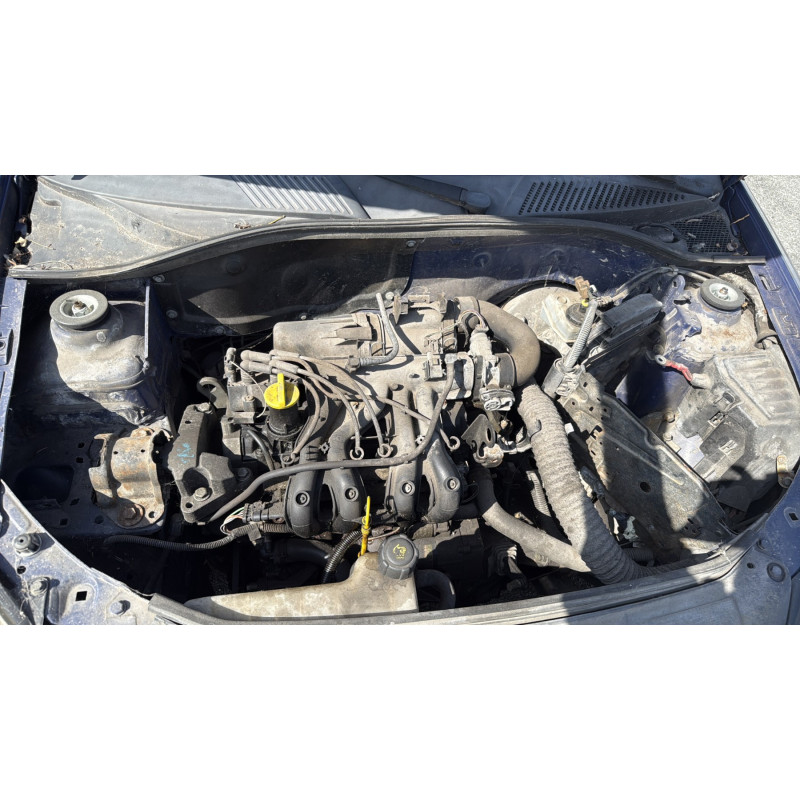 Pompe à carburant RENAULT CLIO 2 Photo n°13