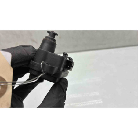 Actionneur verrou trappe d'essence AUDI A1 1 Photo n°1