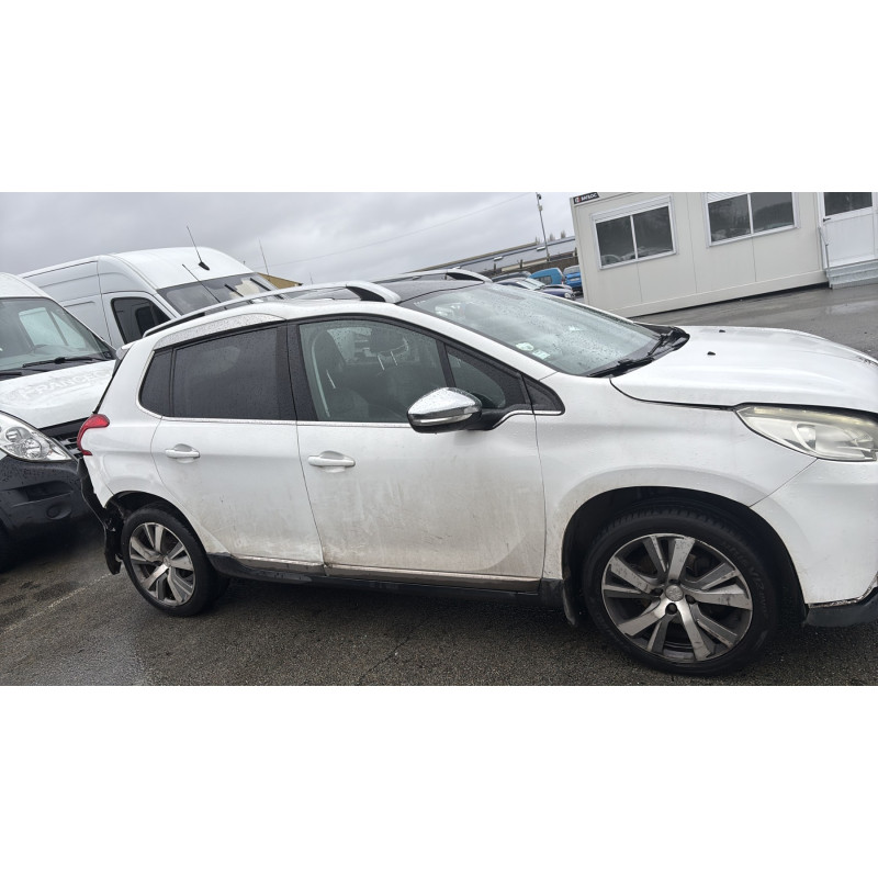 PEUGEOT 2008 1 PHASE 1 1.6 HDI - 8V TURBO Photo n°4