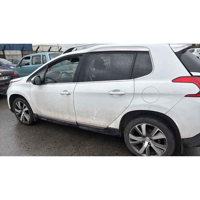 PEUGEOT 2008 1 PHASE 1 1.6 HDI - 8V TURBO Photo n°8