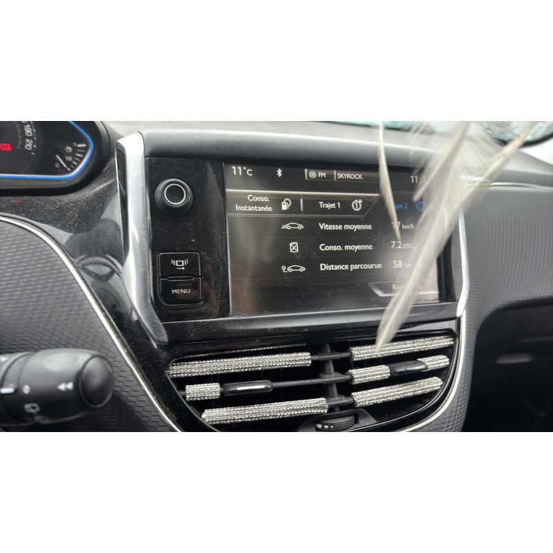 PEUGEOT 2008 1 PHASE 1 1.6 HDI - 8V TURBO Photo n°18