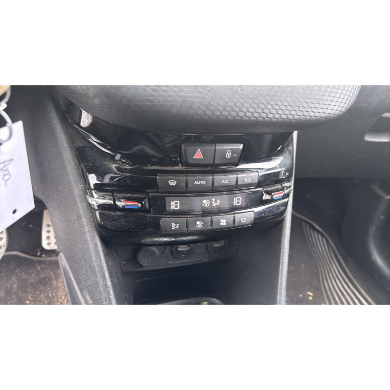 PEUGEOT 2008 1 PHASE 1 1.6 HDI - 8V TURBO Photo n°19