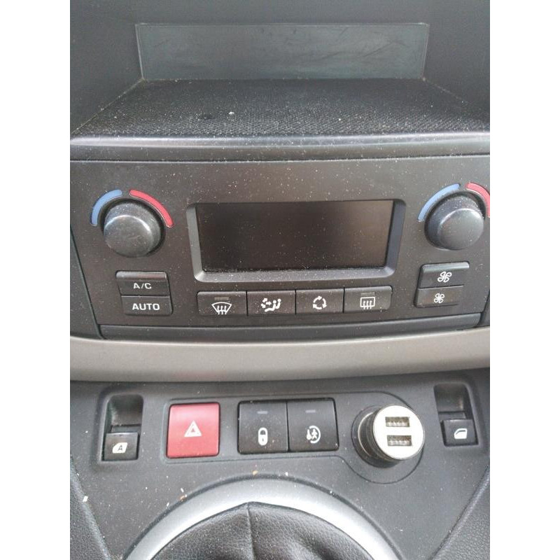 Autoradio d'origine PEUGEOT PARTNER 2 Photo n°11