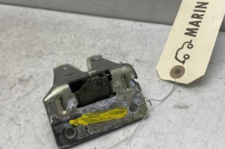 Serrure de coffre PEUGEOT 205