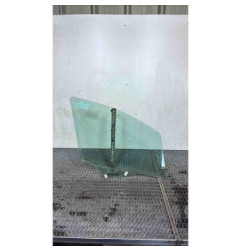 Vitre avant gauche PEUGEOT 307