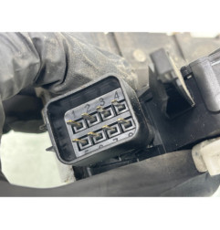 Serrure avant droit FORD MONDEO 2