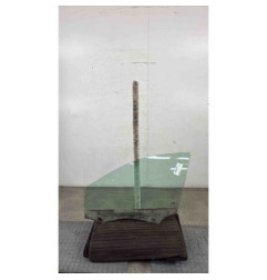 Vitre avant gauche RENAULT CLIO 3