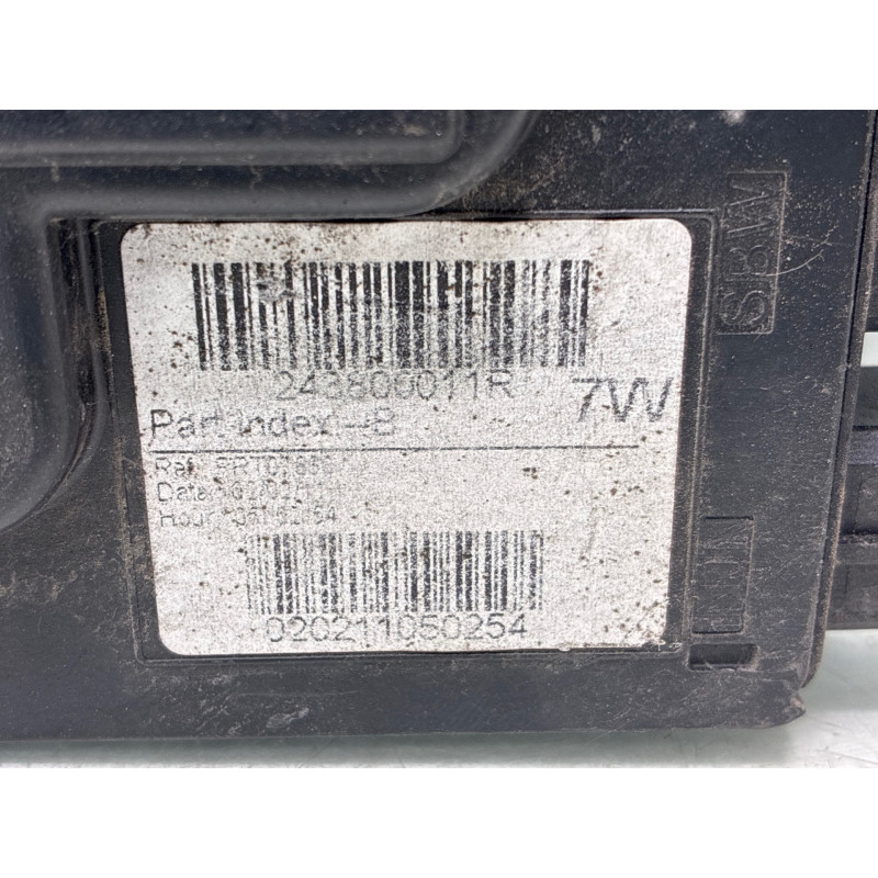 Porte fusible RENAULT MEGANE 3 Photo n°4