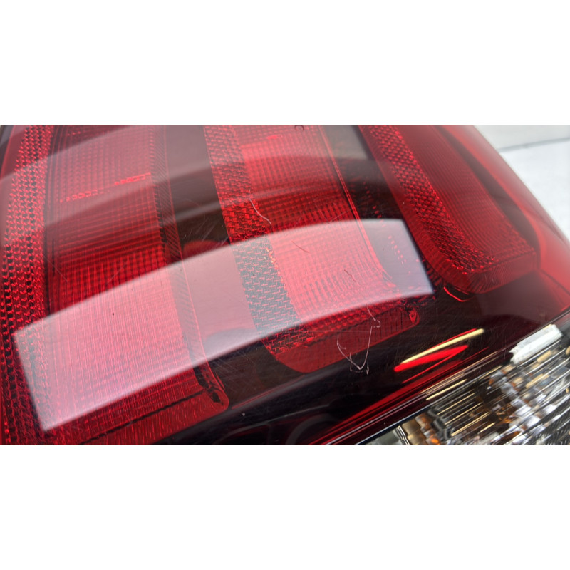 Feu arriere principal droit (feux) PEUGEOT 108 Photo n°4