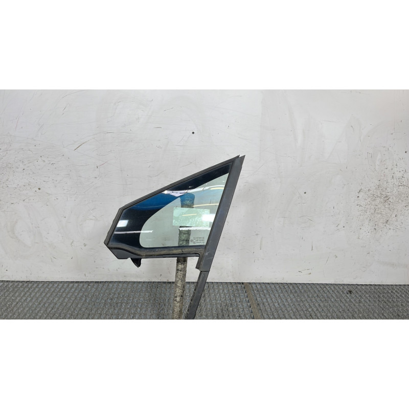 Custode avant gauche (porte) PEUGEOT 208 1 Photo n°1