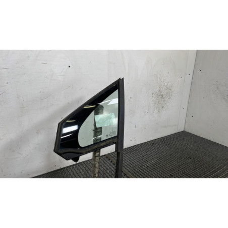 Custode avant gauche (porte) PEUGEOT 208 1